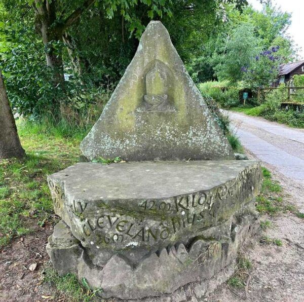 Cleveland Way Start Point - Helmsley